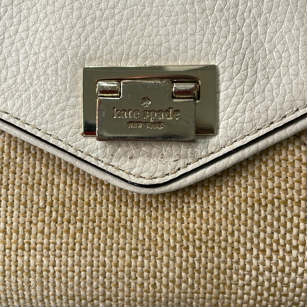 Kate Spade Leather & Crotchet Envelope Clutch Purse White & Tan - Picture 2 of 9